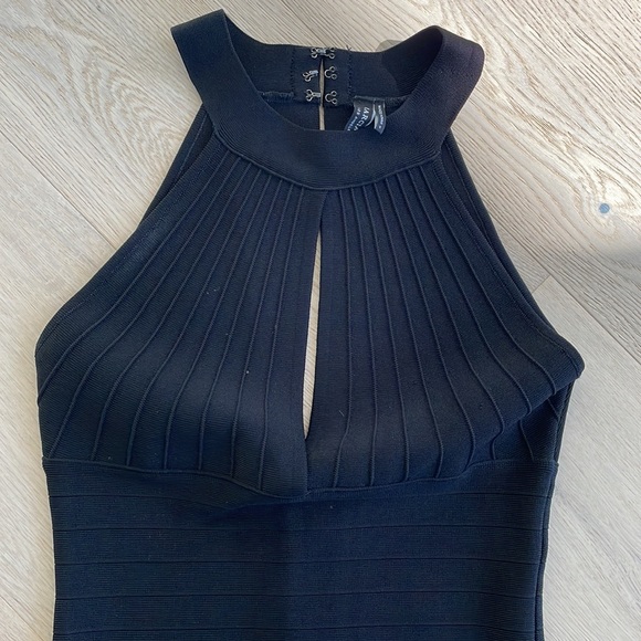 Marciano perfect sexy black dress⭐️ 🖤 - Picture 3 of 7